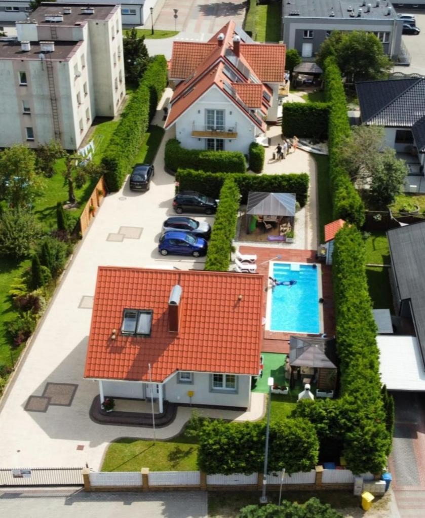 Dom Przy Basenie Villa Puck Exterior foto