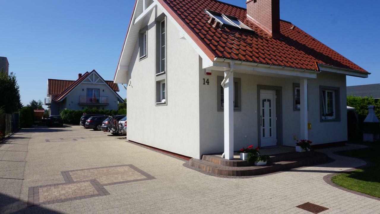 Dom Przy Basenie Villa Puck Exterior foto